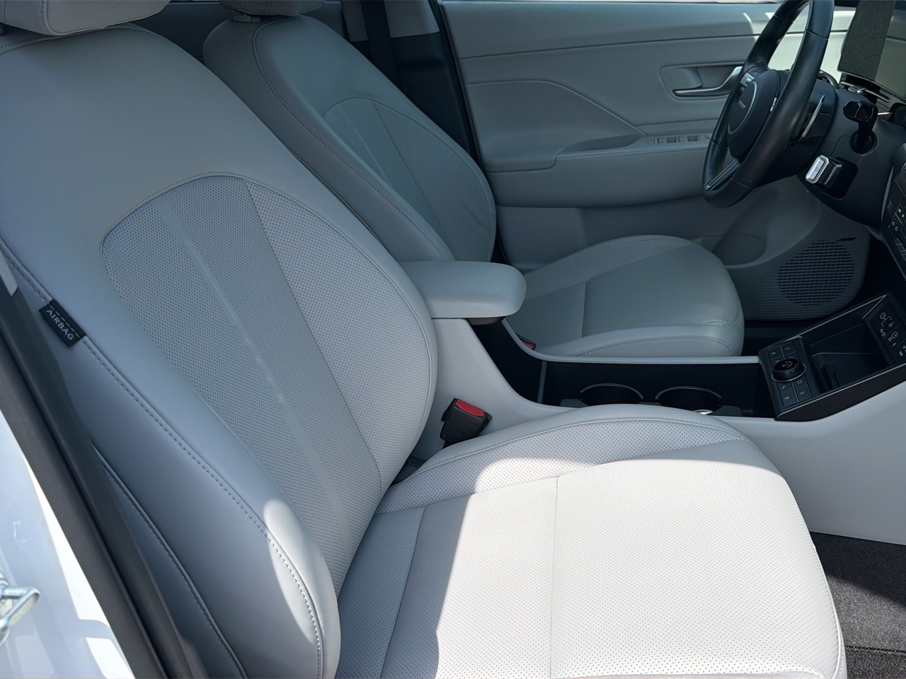 2024 Hyundai Kona Limited - Photo 26