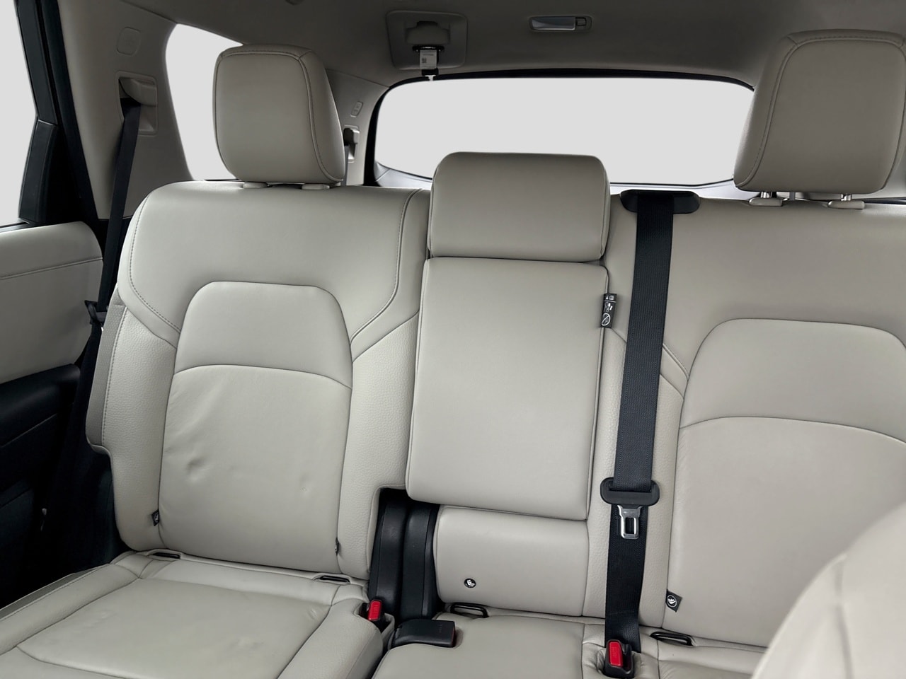 2024 Nissan Pathfinder SL - Photo 22