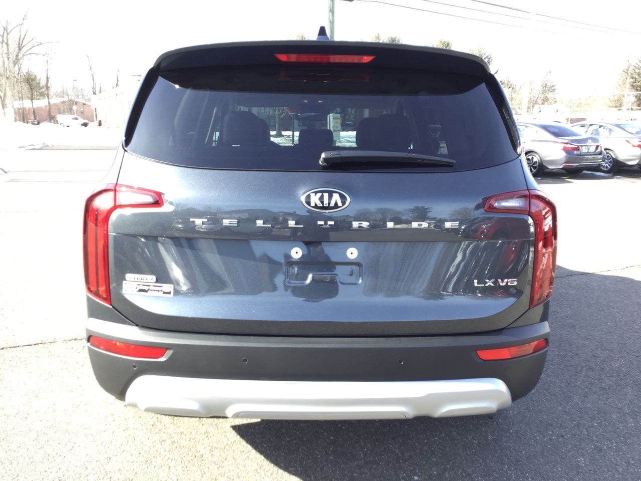2020 Kia Telluride LX - Photo 7