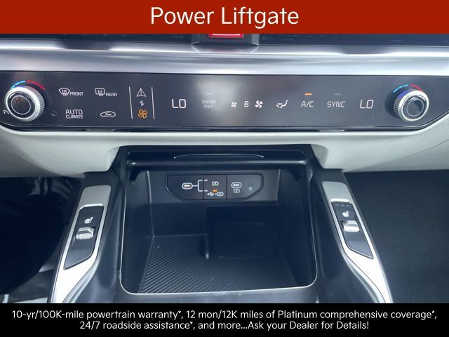 2025 Kia Sorento EX - Photo 22