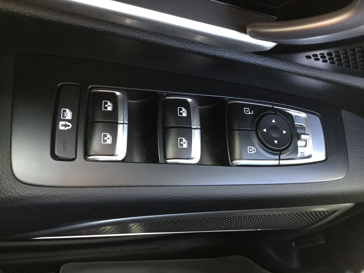 2020 Kia Telluride LX - Photo 18