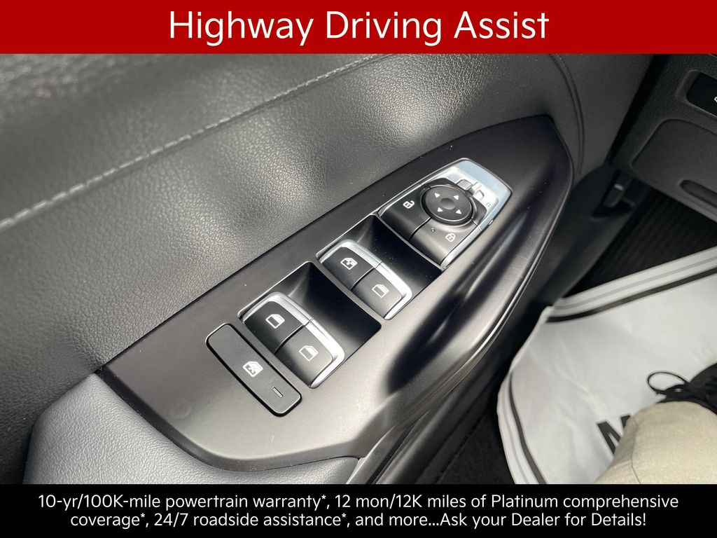 2024 Kia K5 GT-Line - Photo 24