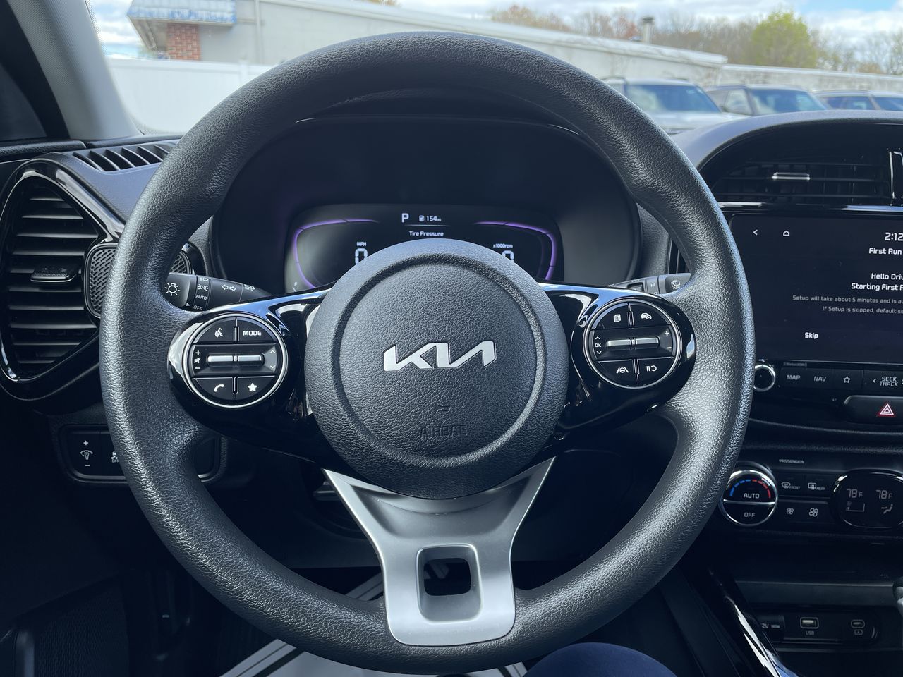 2023 Kia Soul S - Photo 17