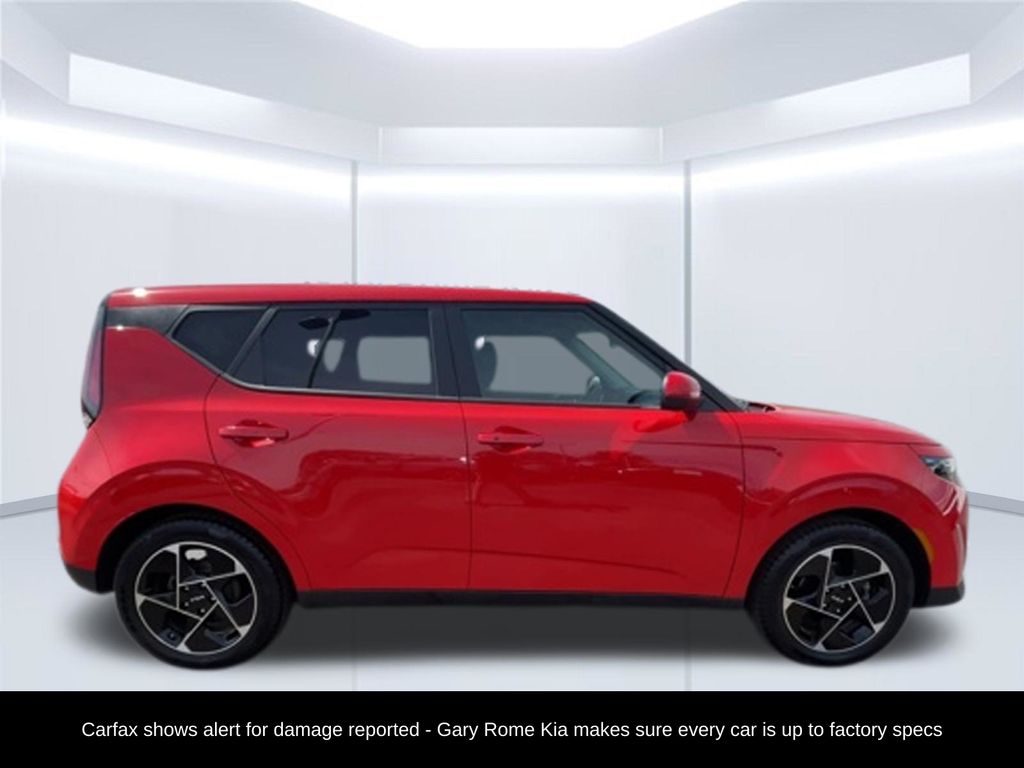 2023 Kia Soul EX - Photo 11