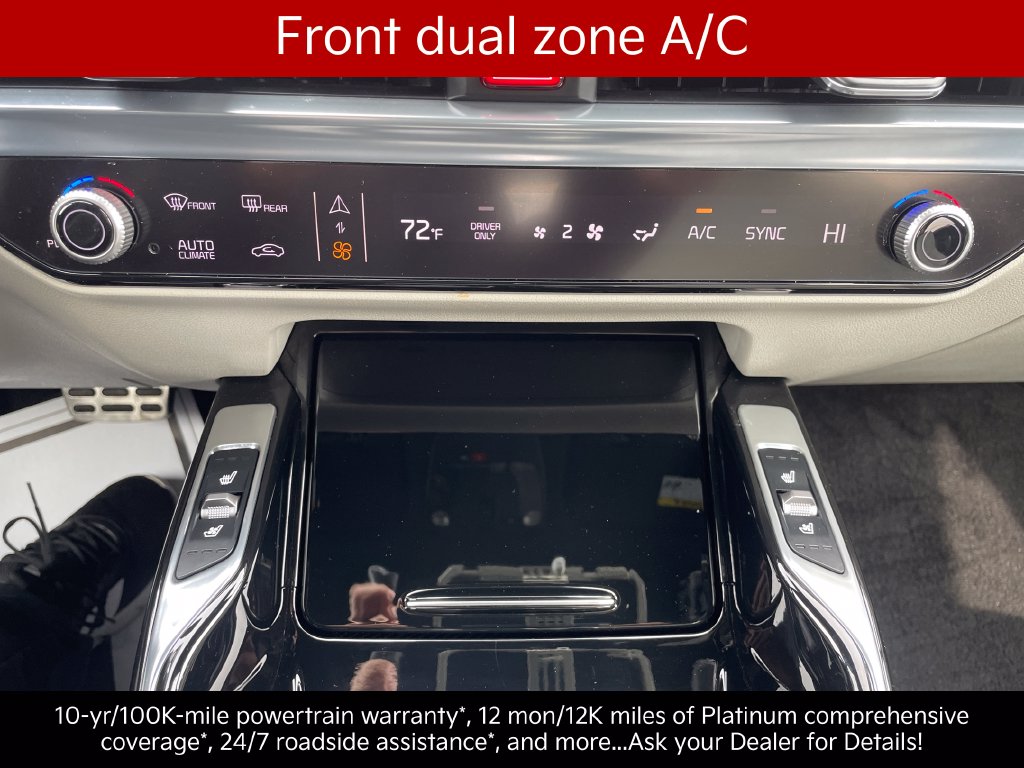 2025 Kia Sorento SX Prestige Hybrid - Photo 17
