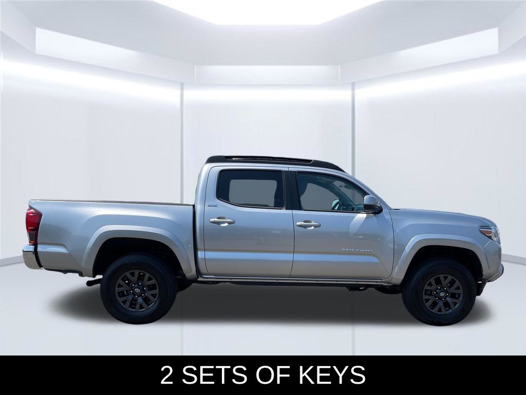 2023 Toyota Tacoma SR5 - Photo 8