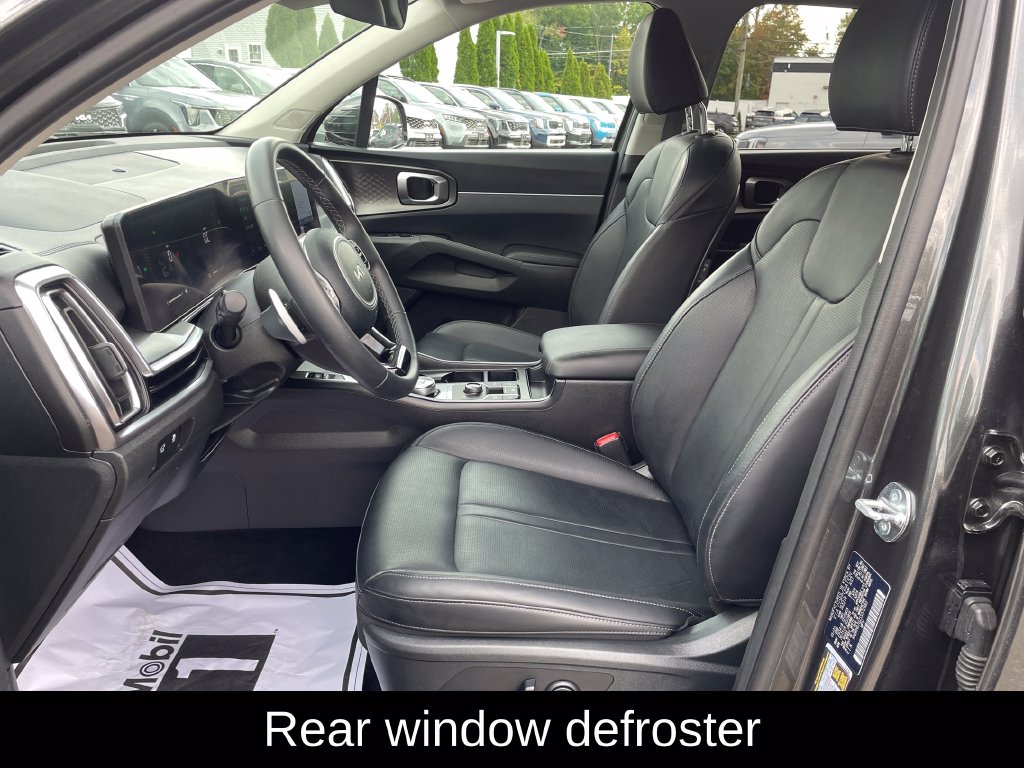 2025 Kia Sorento EX Hybrid - Photo 22
