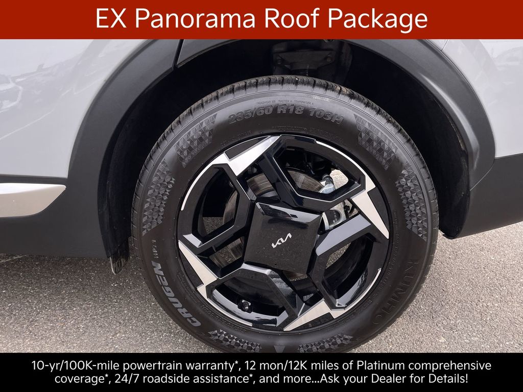 2026 Kia Sportage EX - Photo 13