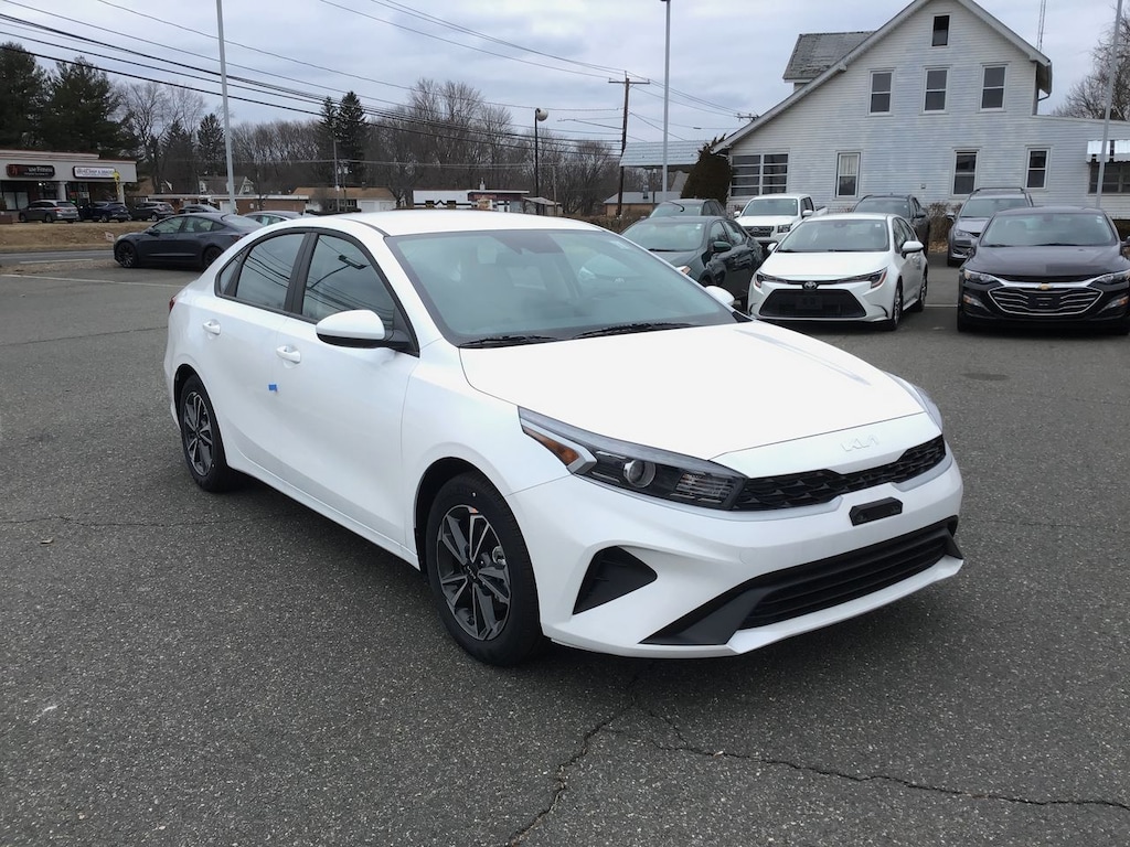 Used 2023 Kia Forte LXS Sedan