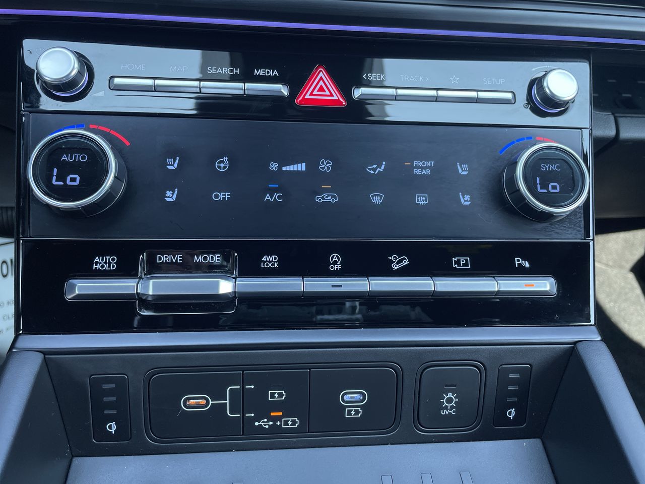 2025 Hyundai Santa Fe Calligraphy - Photo 17