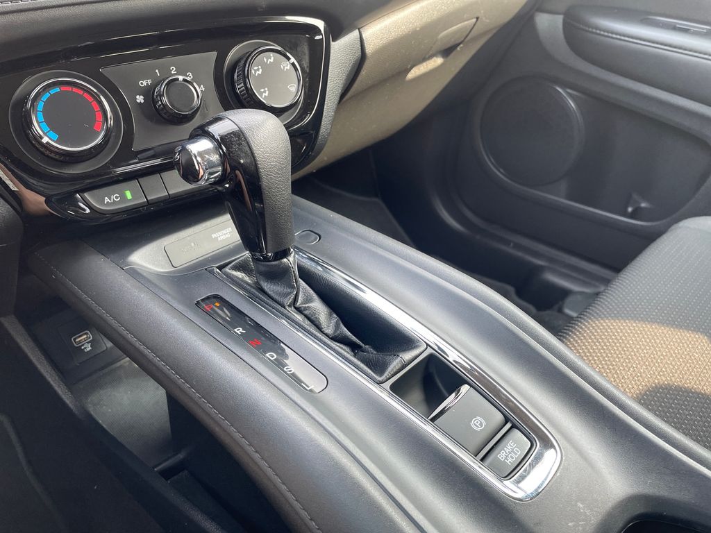 2019 Honda HR-V LX - Photo 18
