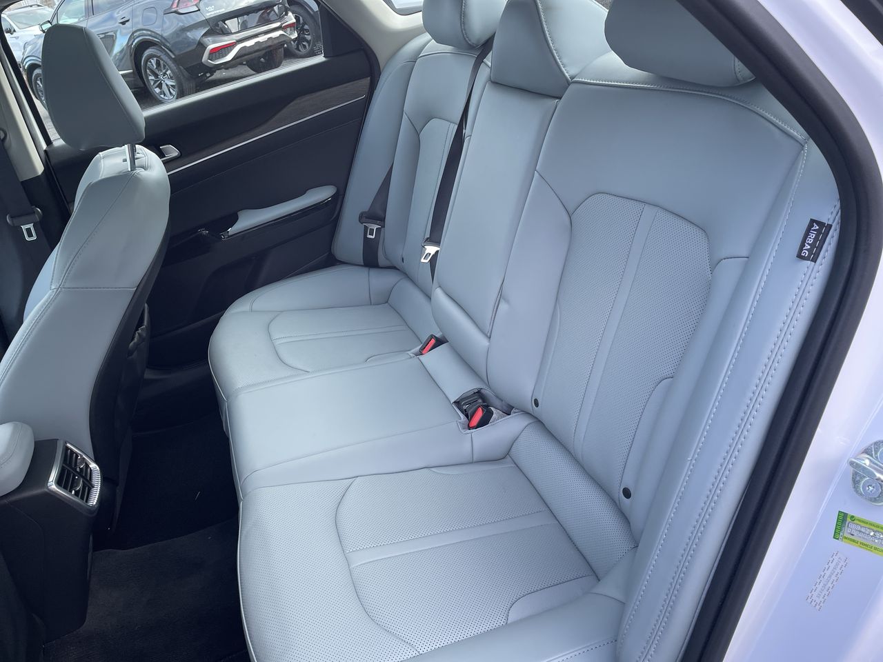 2024 Kia K5 EX - Photo 22