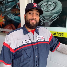 Staff member John Rivera from ID_1a08a485e84d