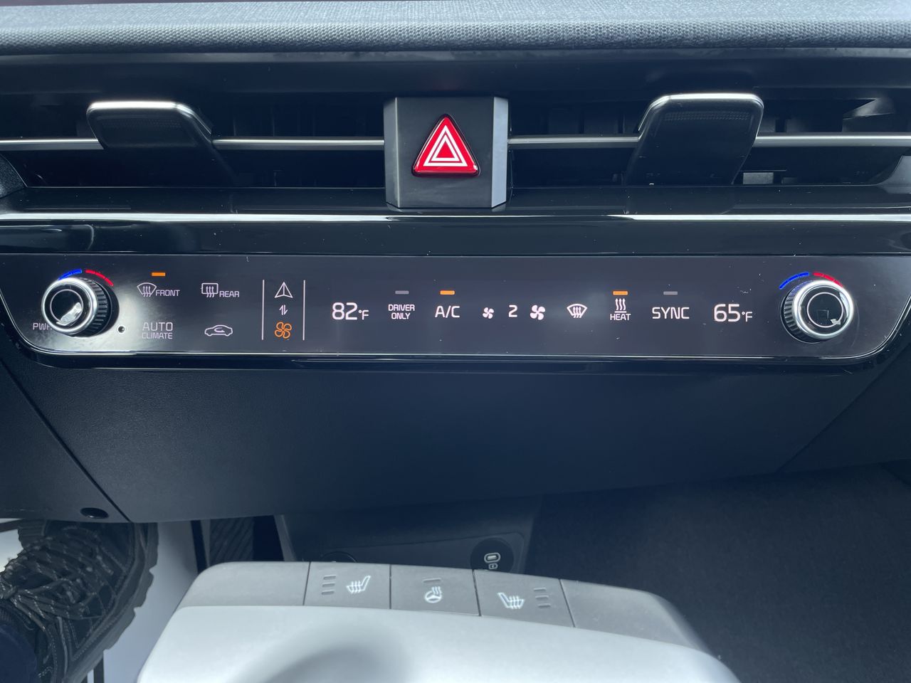 2024 Kia EV6 Light L/R - Photo 16