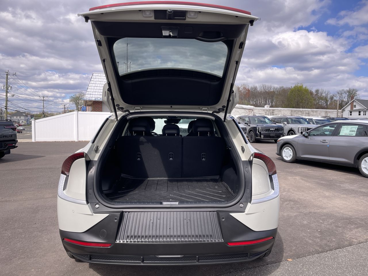 2024 Kia EV6 Light L/R - Photo 11