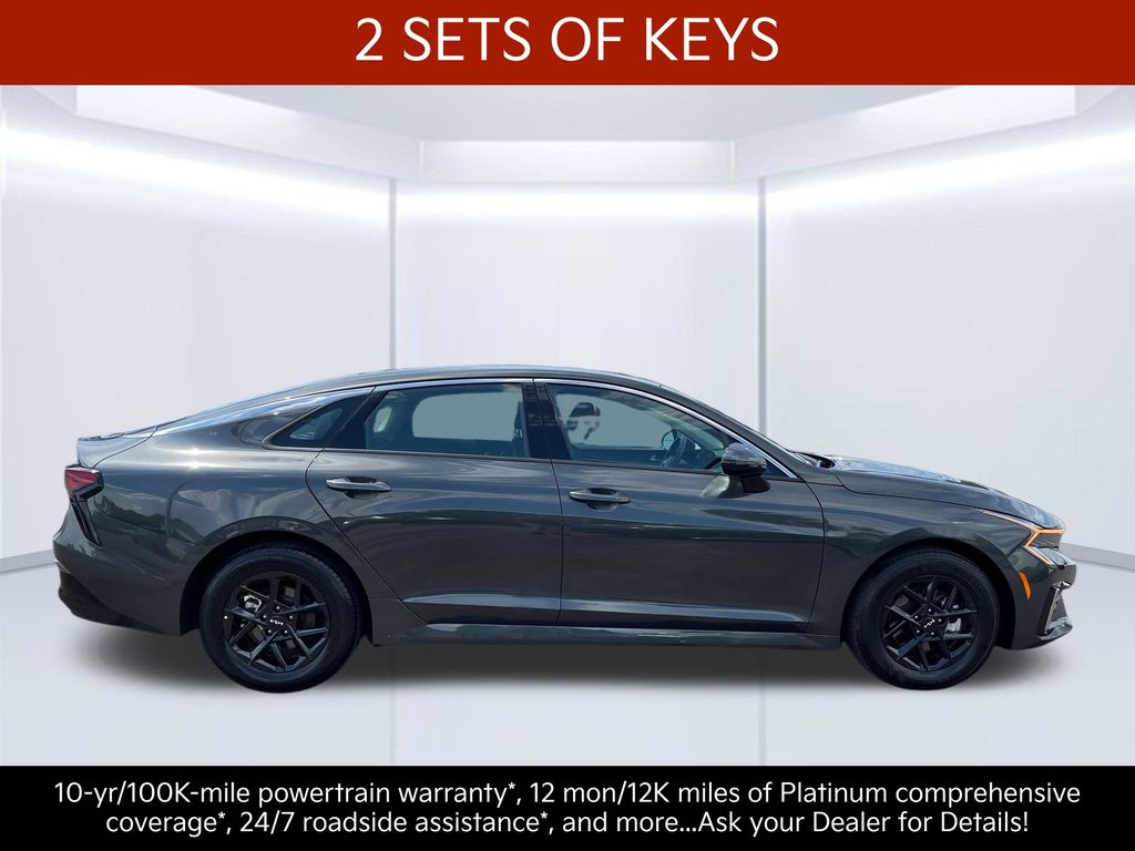2026 Kia K5 LXS - Photo 8