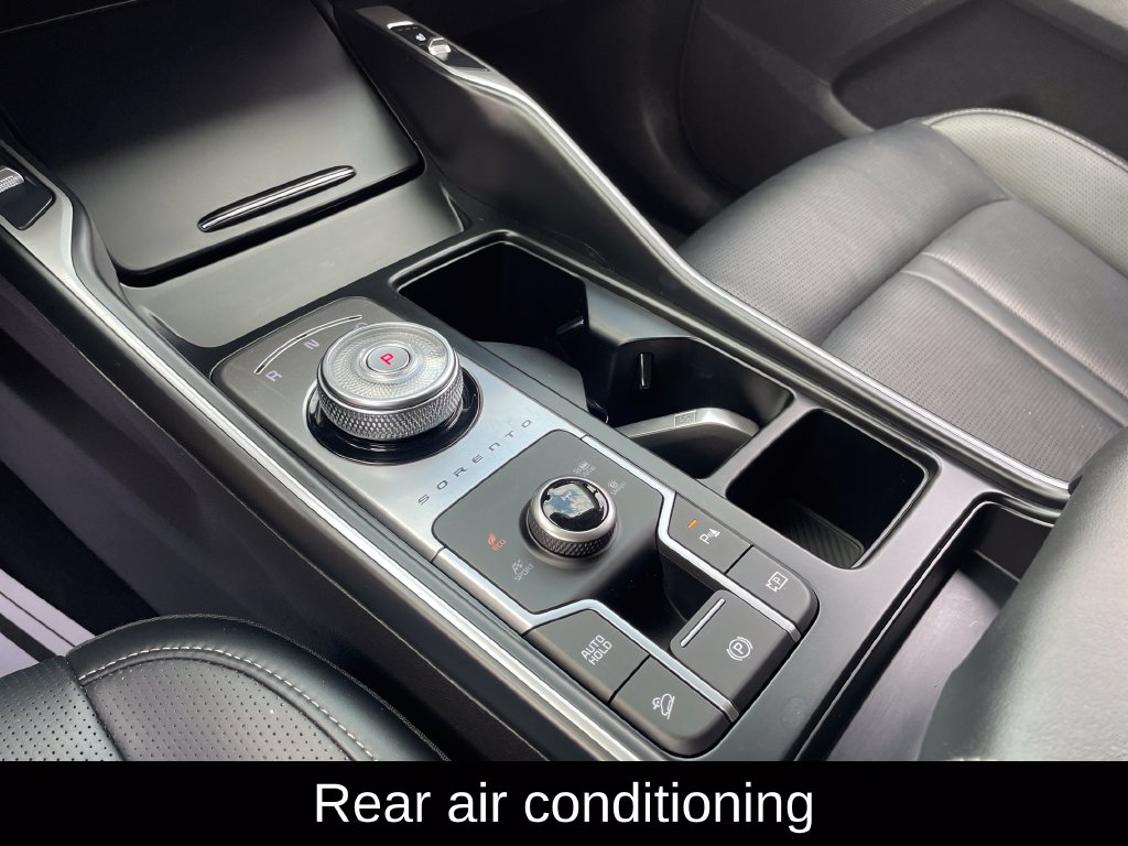 2025 Kia Sorento EX Hybrid - Photo 18