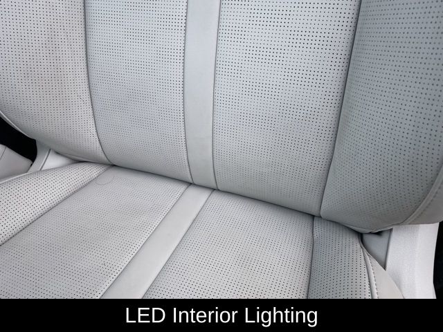 2025 Kia Sorento EX - Photo 25