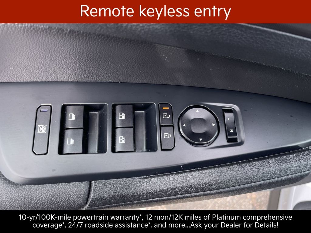 2026 Kia Sportage EX - Photo 24