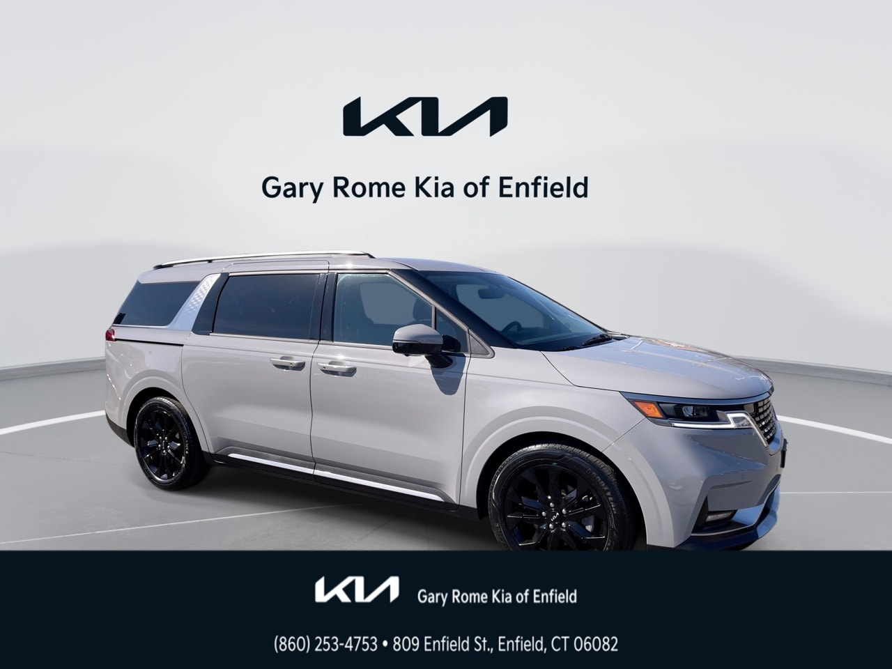 2024 Kia Sedona SX's photo