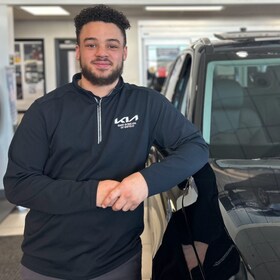 Staff member Jovan McGowan from ID_0c553505cd32