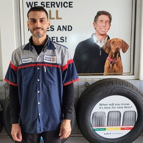 Staff member Hector Ortiz from ID_1a08a485e84d