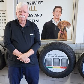 Staff member Kevin Joyce from ID_1a08a485e84d