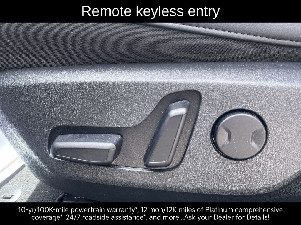 2023 Kia EV6 Wind - Photo 24