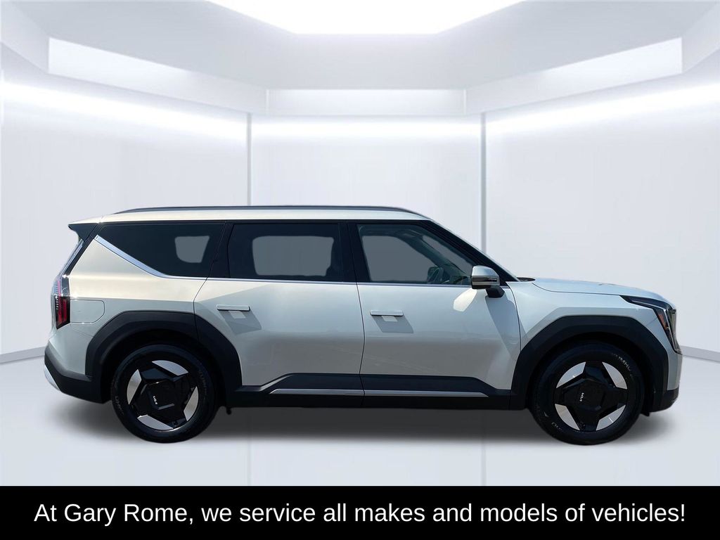2024 Kia EV9 Wind - Photo 8