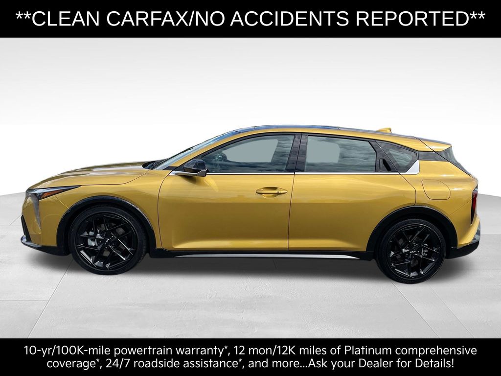 2026 Kia K4 GT-Line Turbo - Photo 2