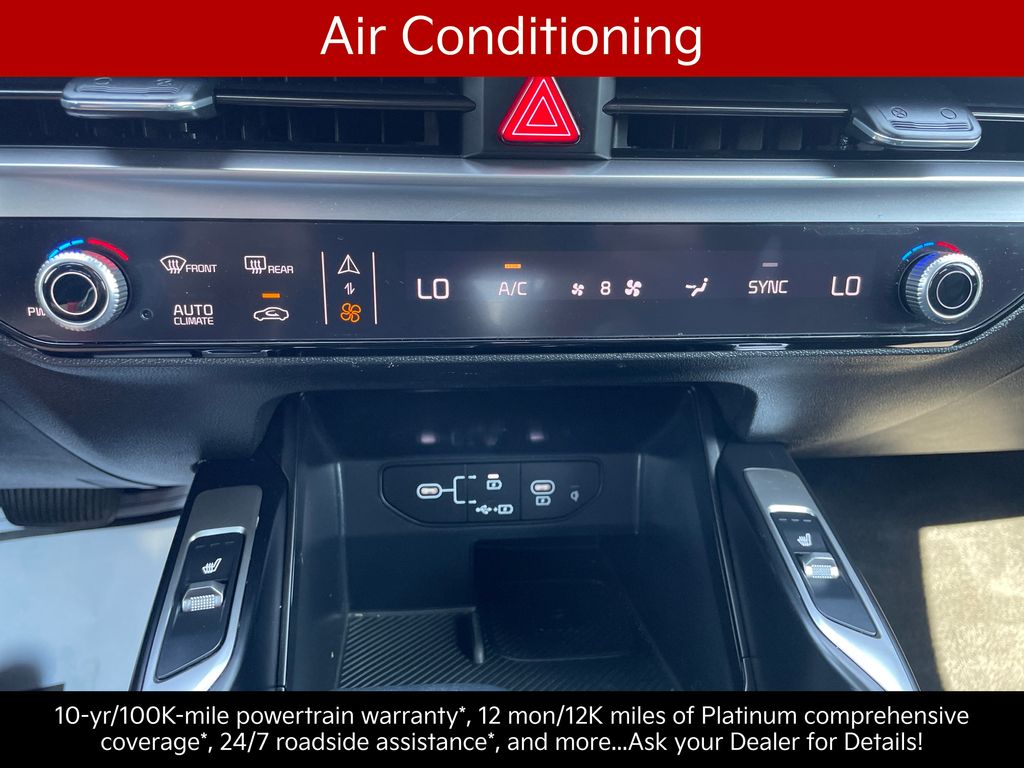 2025 Kia Sorento EX - Photo 17