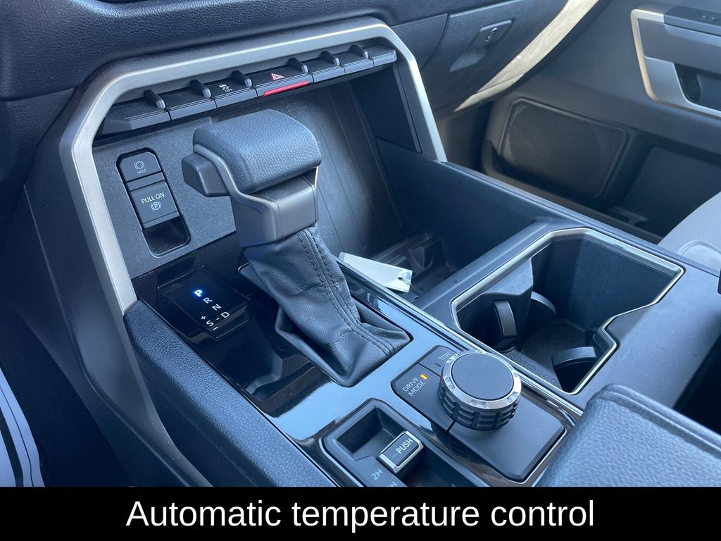 2023 Toyota Tundra SR5 - Photo 18