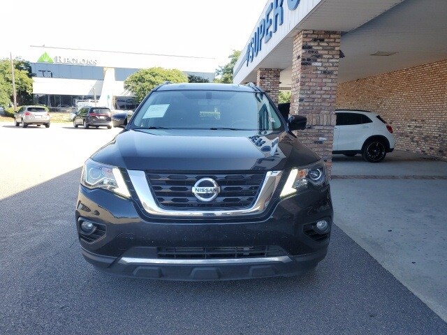 Used 2020 Nissan Pathfinder SL with VIN 5N1DR2CN7LC592697 for sale in Fort Walton Beach, FL