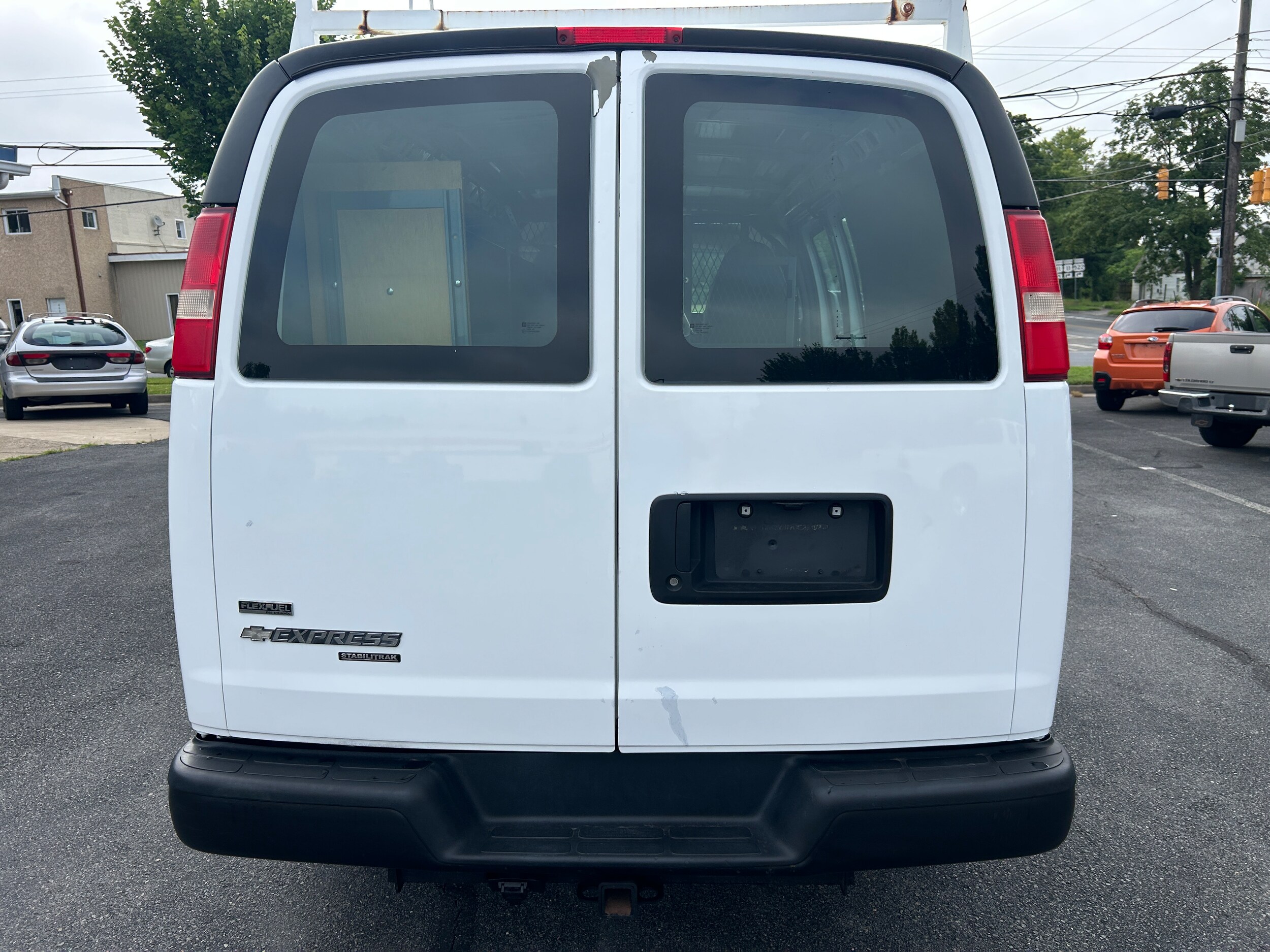 2012 Chevrolet Express 3500 Cargo photo 4