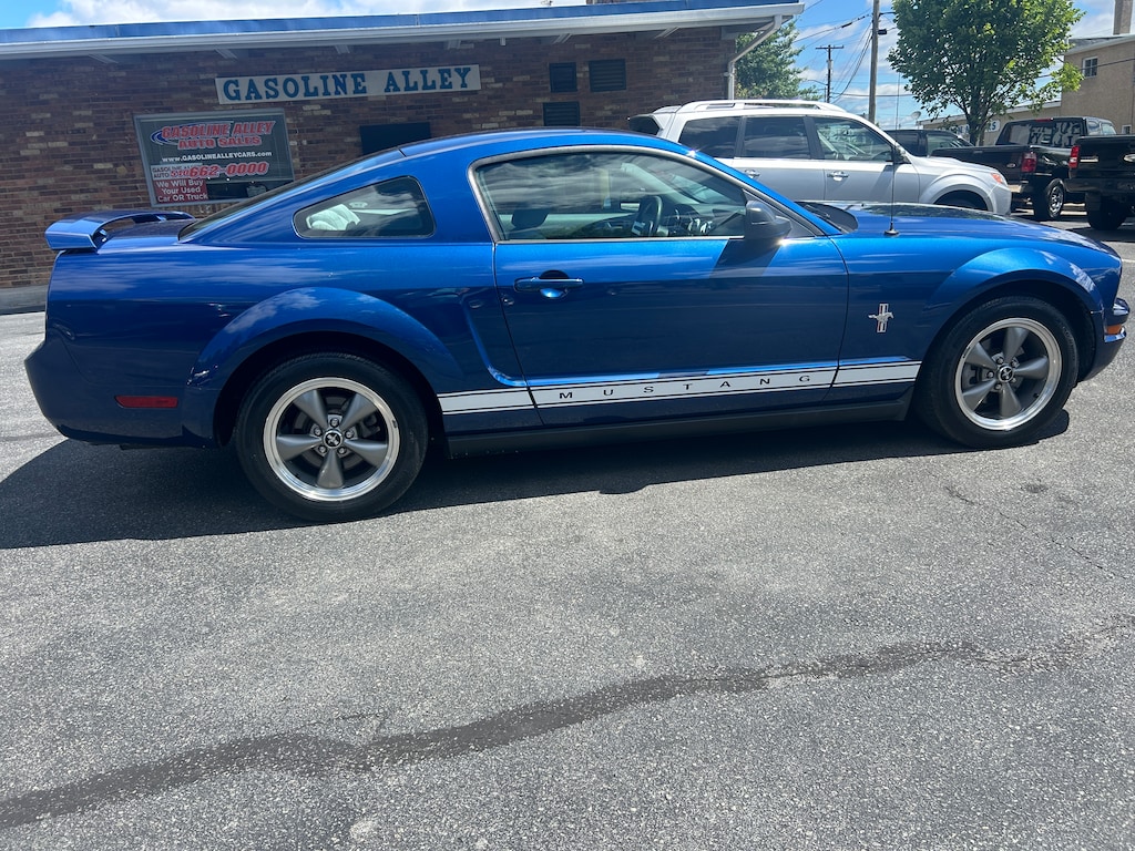 Used 2006 Ford Mustang For Sale at Gasoline Alley Auto Sales VIN