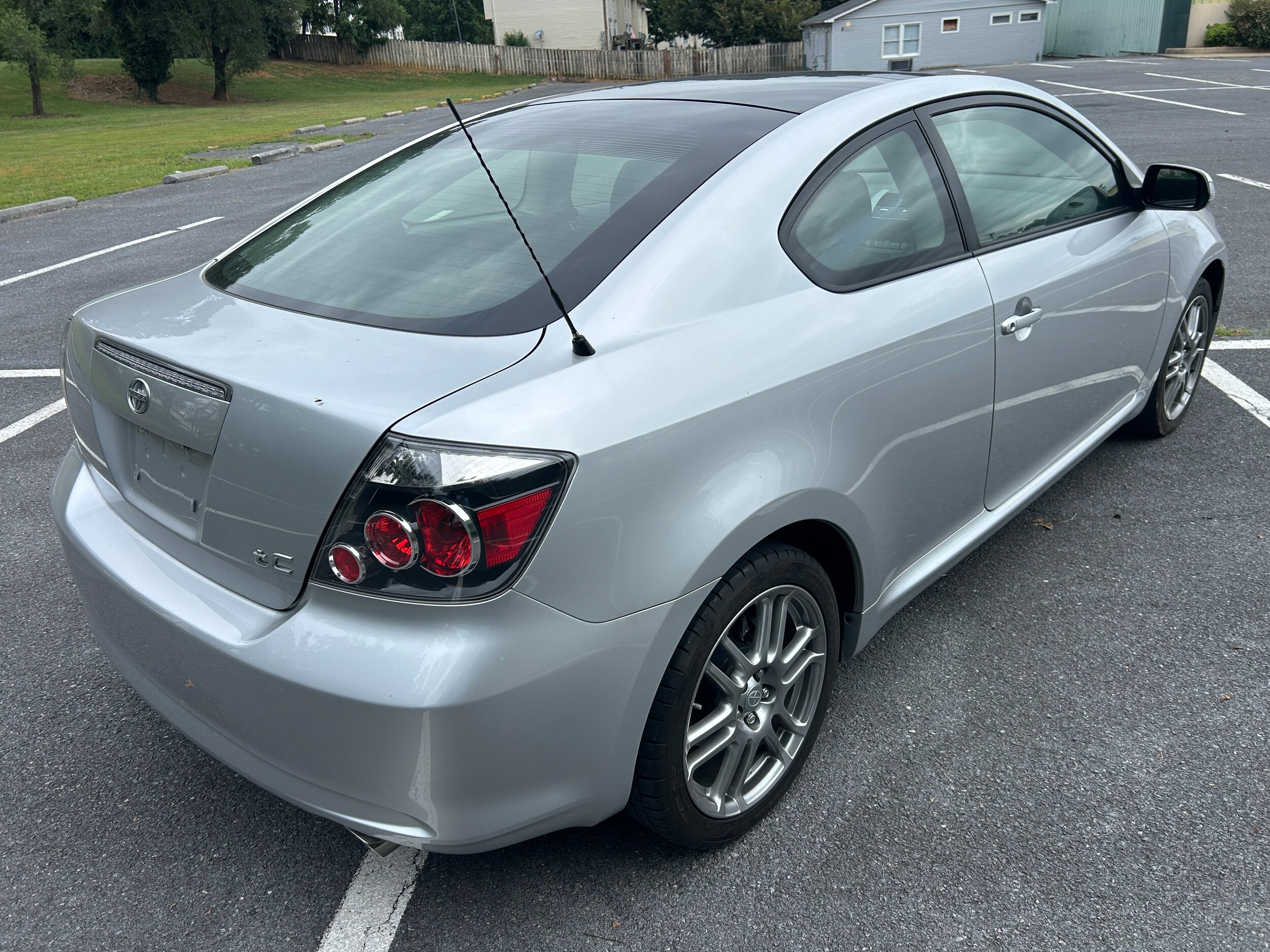 2008 Scion tC Base photo 3