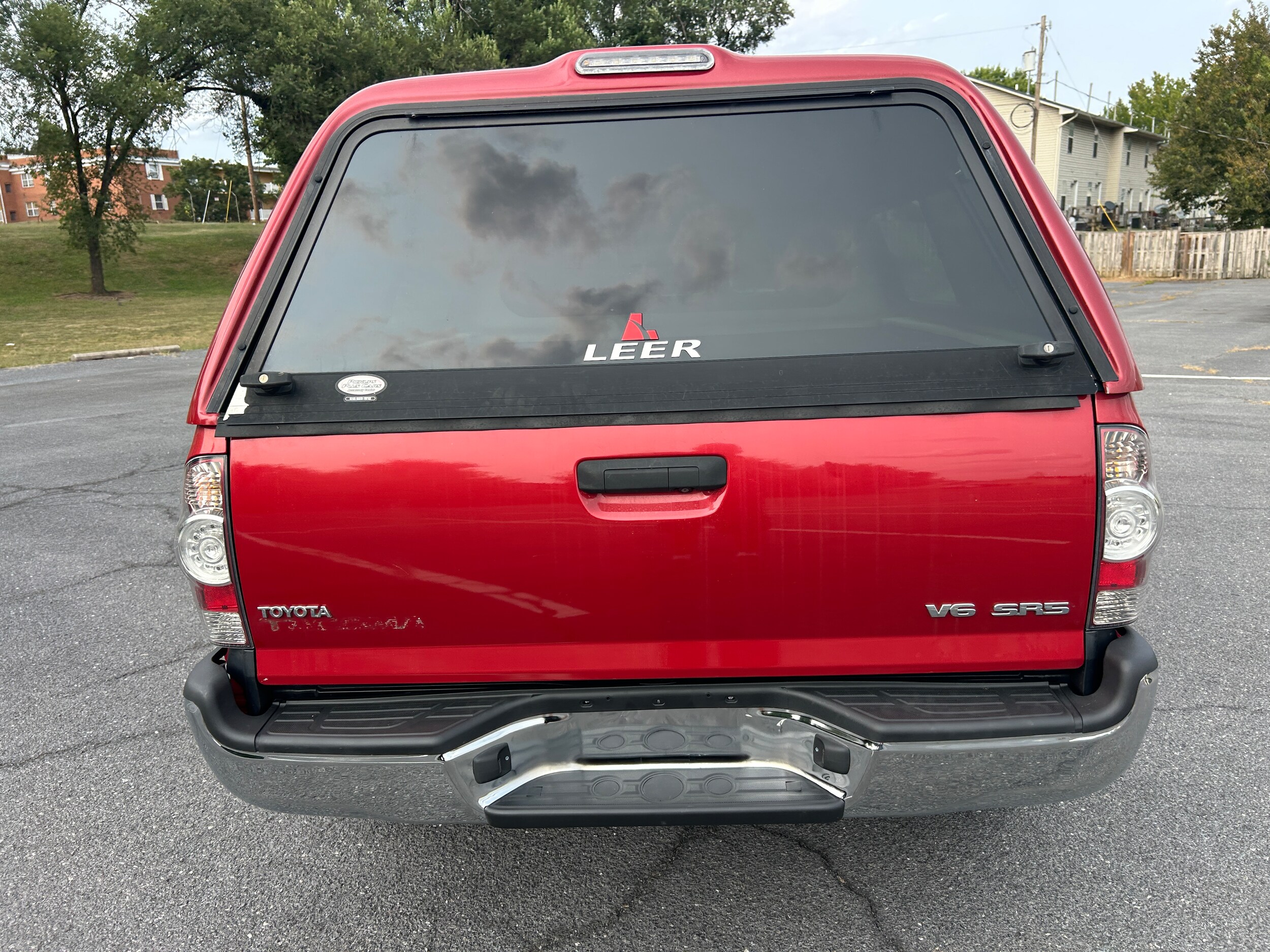 2010 Toyota Tacoma Base V6 photo 2