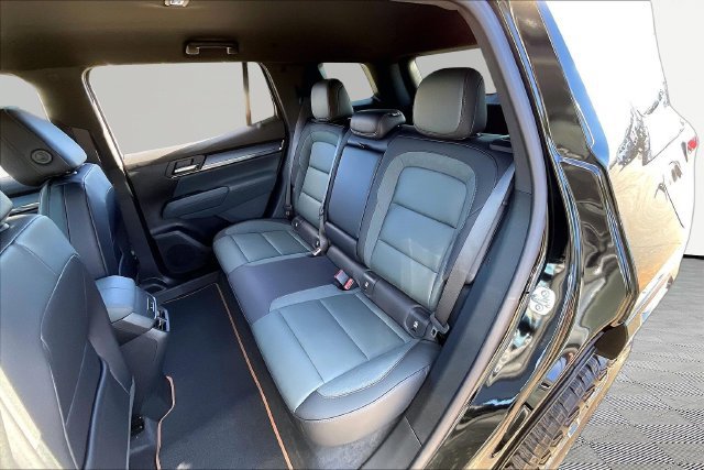 2027 GMC Terrain AT4 - Photo 11