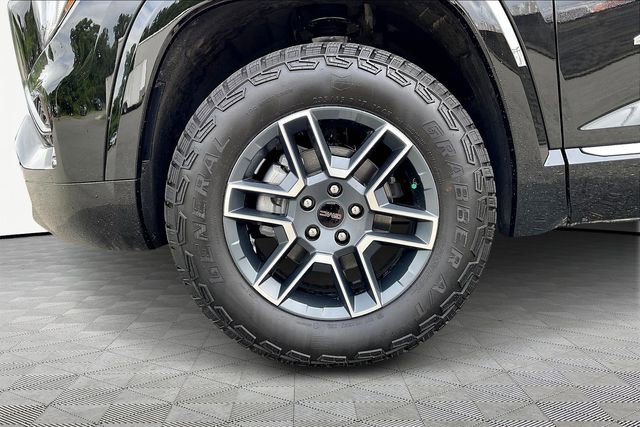 2026 GMC Terrain AT4 - Photo 13