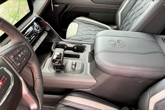 2026 GMC Sierra 1500 AT4 - Photo 8
