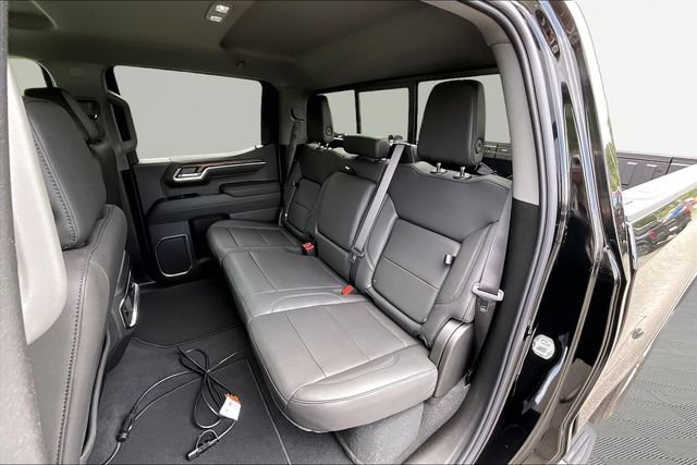 2026 GMC Sierra 1500 SLT - Photo 11