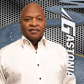 Staff member Derwin Pogue from ID_de7bb4