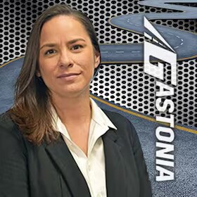 Staff member Veronica Hill from ID_74906b