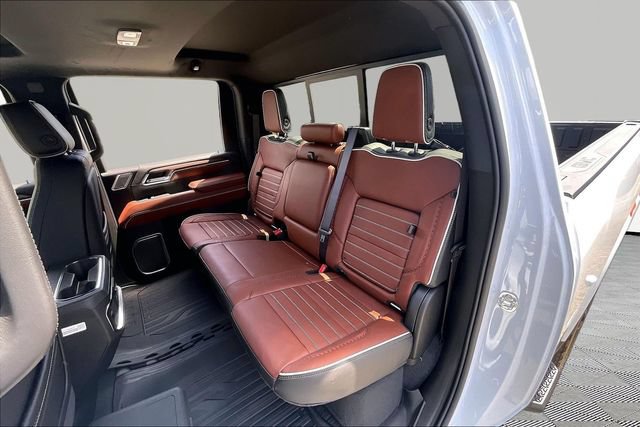 2026 GMC Sierra 3500HD Denali Ultimate - Photo 11