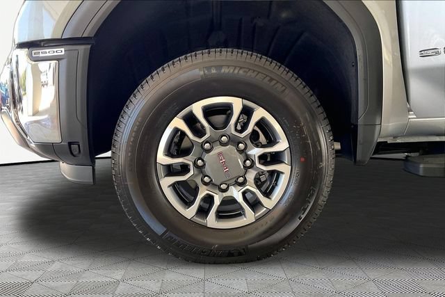 2026 GMC Sierra 2500HD SLT - Photo 13