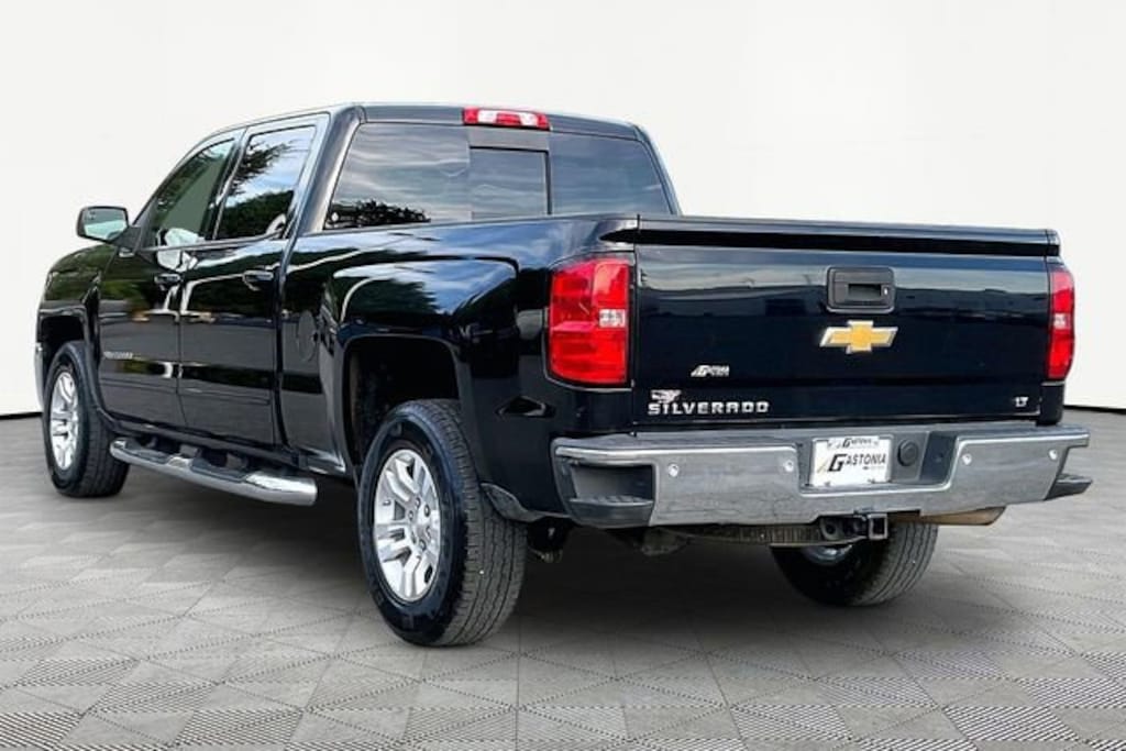 Used 2018 Chevrolet Silverado 1500 LT Truck