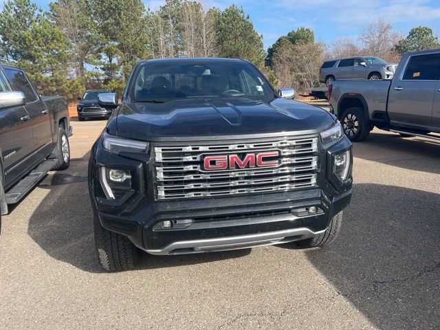 2023 Gmc Canyon Denali photo 2
