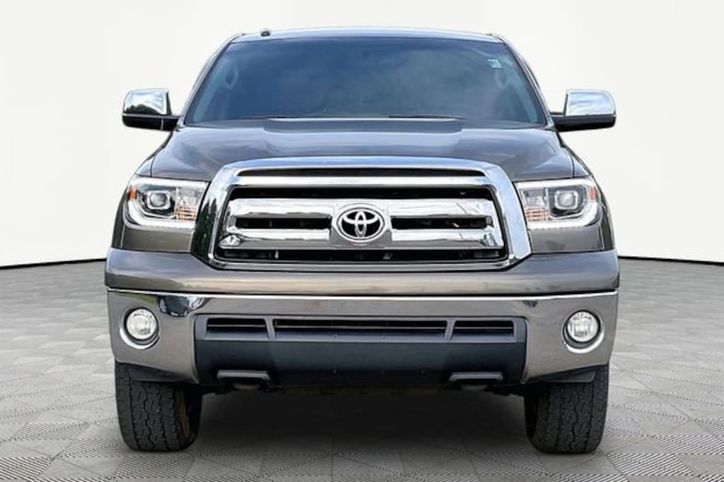 Used 2011 Toyota Tundra Grade 5.7L V8 Truck