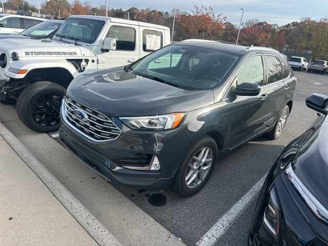 2021 Ford Edge SEL photo 2