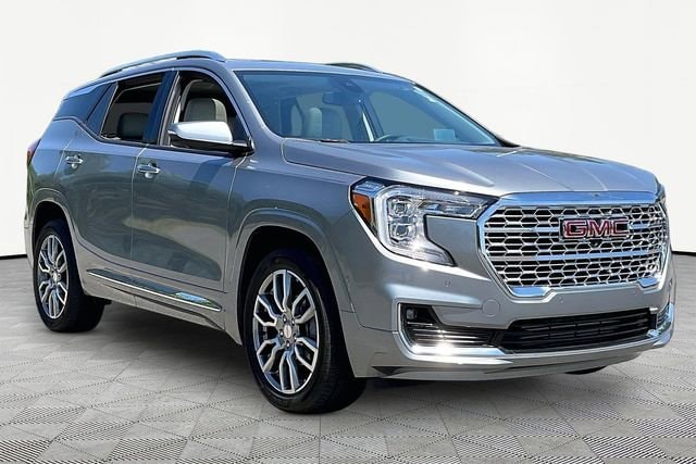 2024 GMC Terrain Denali AWD's photo